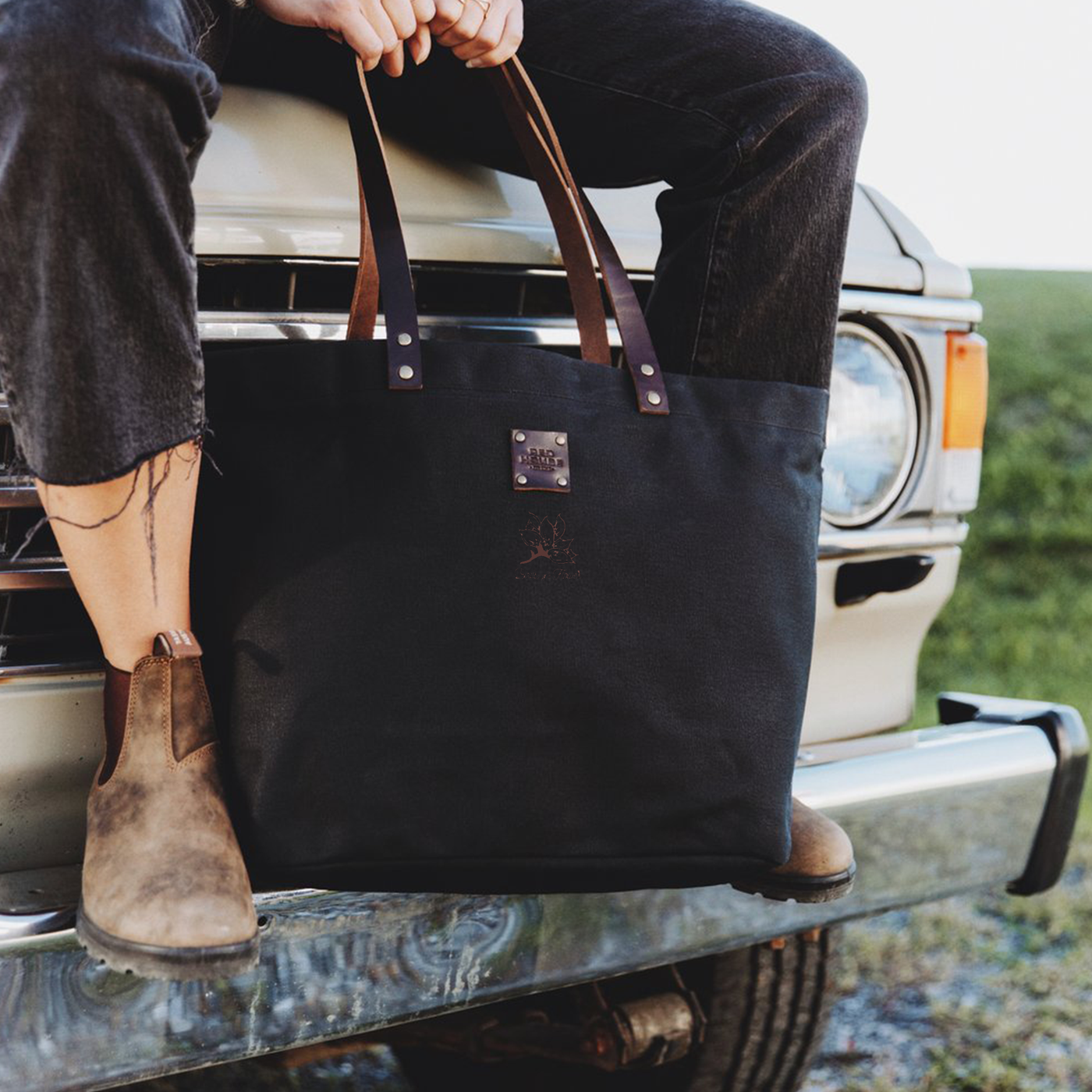 Red House VT | The Oversized Tote