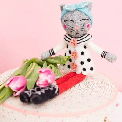 The French Knot | French Knot Animal Friend - Sophia the Cat