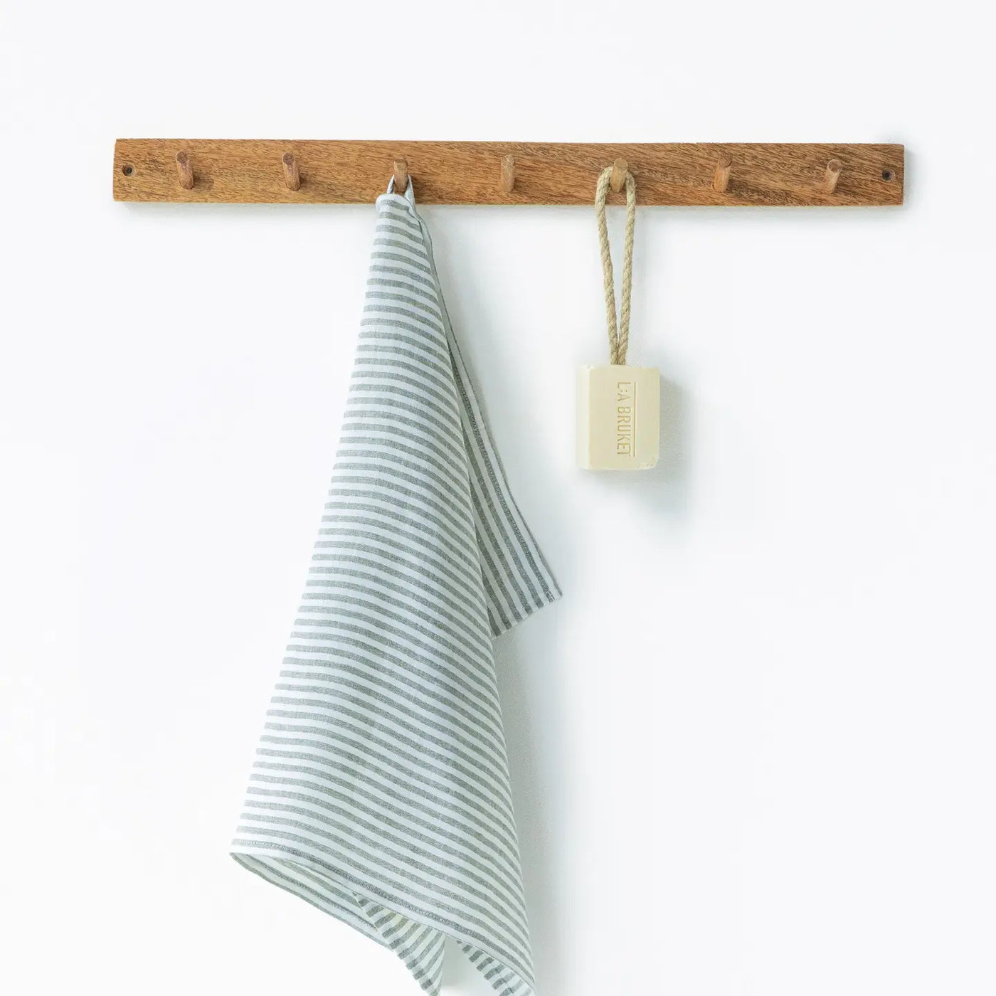 Magic Linen | Linen tea towel in Striped in Forest Green
