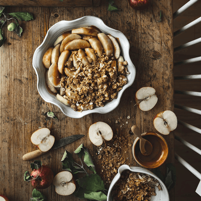 Farmhouse Pottery | Laurel Pie Dish