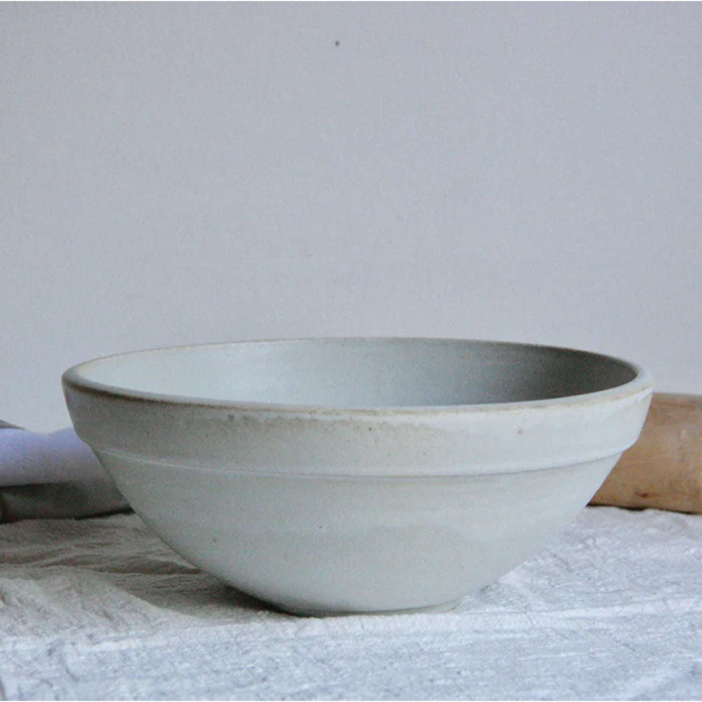 Sheldon Ceramics | Farmhouse Serving Bowl - Serenity Blue