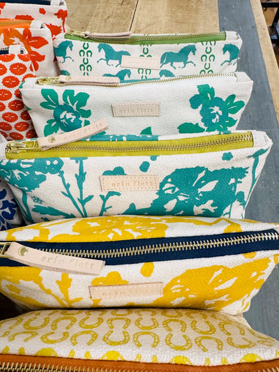 Erin Flett | Pencil Pouch – Small Trot - Green