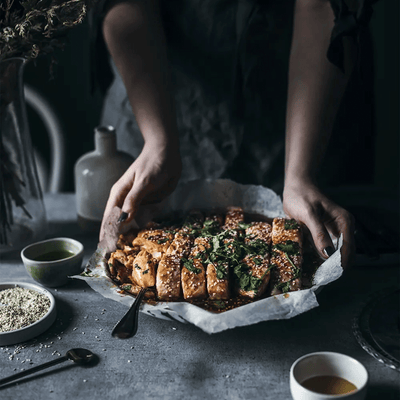 Cozy Publishing I From Oven To Table - The Art of Sheet Pan Recipes