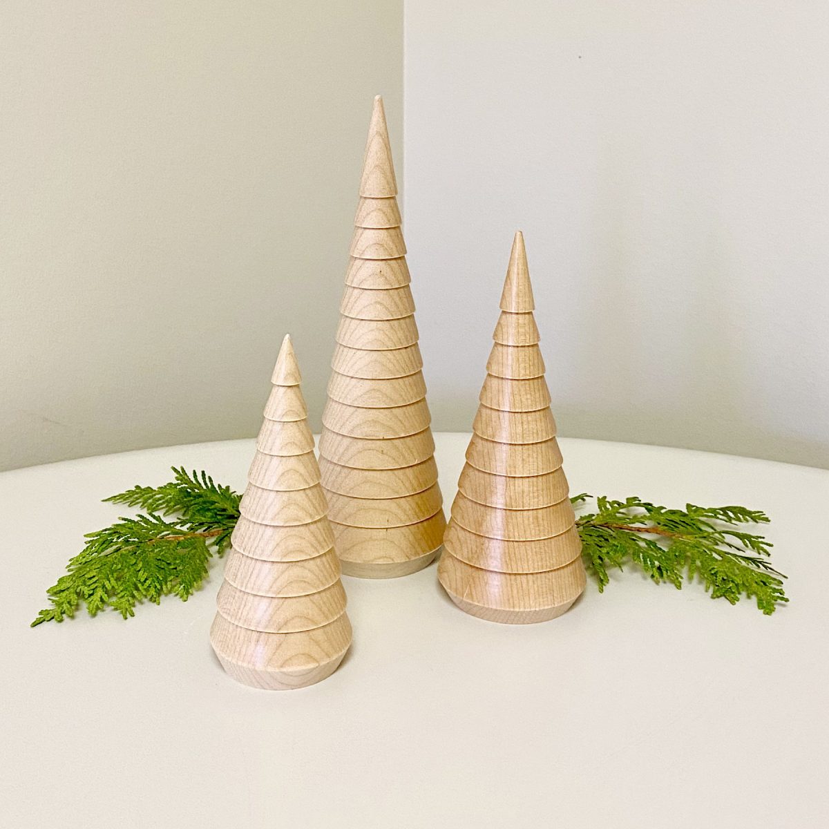 Hauskaa | Three Wooden Fir Trees - Set of 3