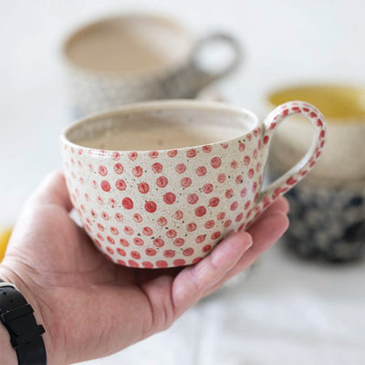 Polli Pots | Large red- dot mugs