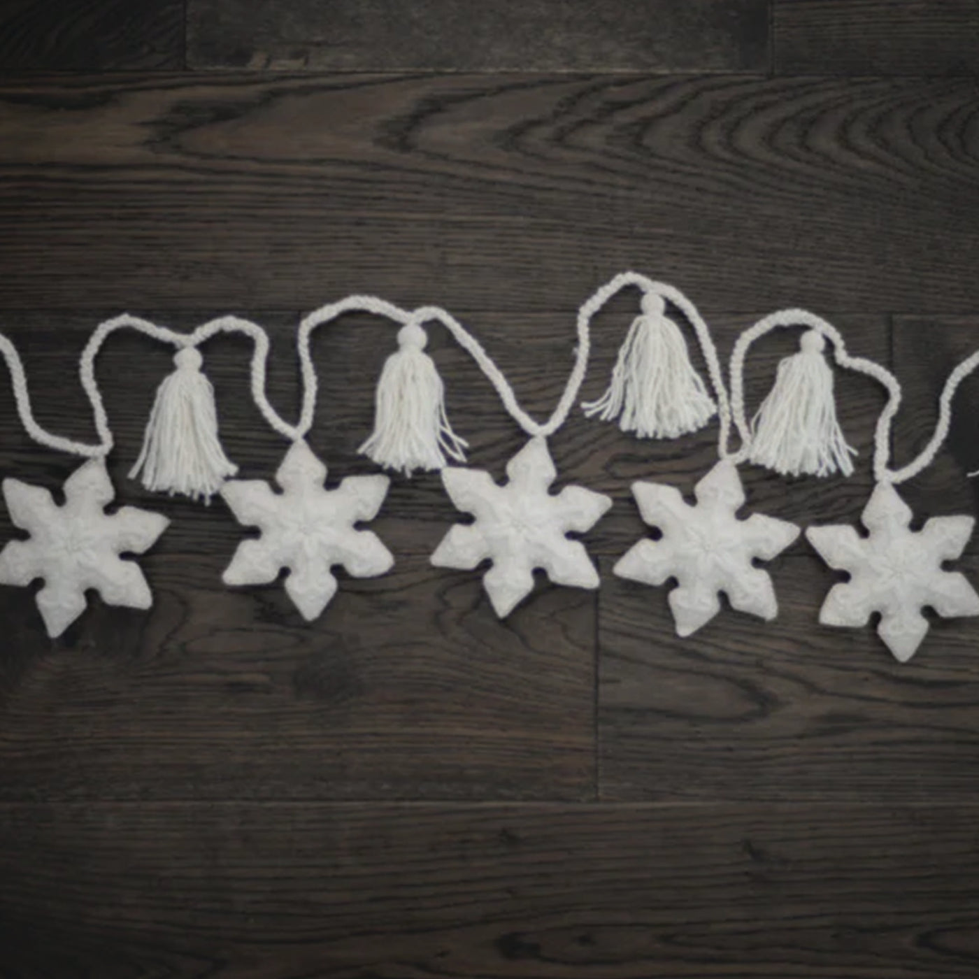 Melange | Snowflake Garland