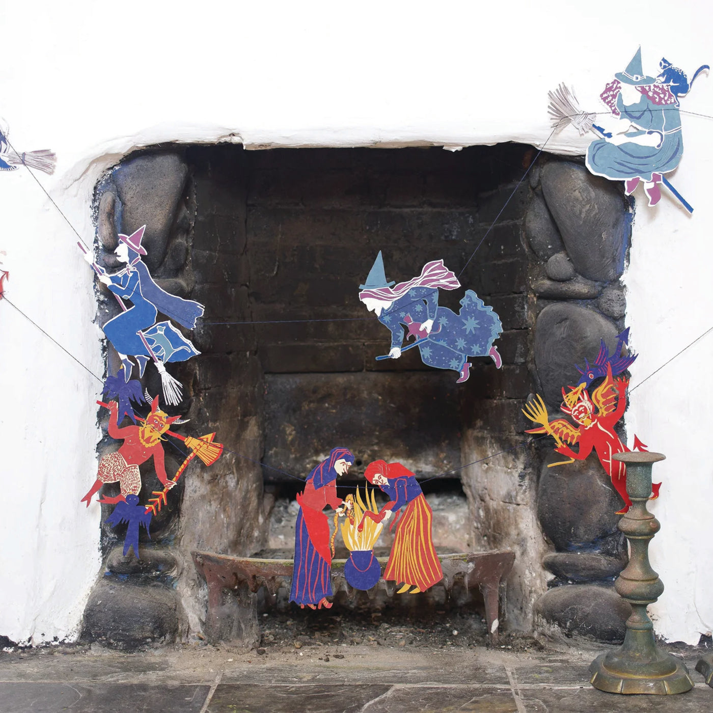 East End Press | Wicked Witches Garland