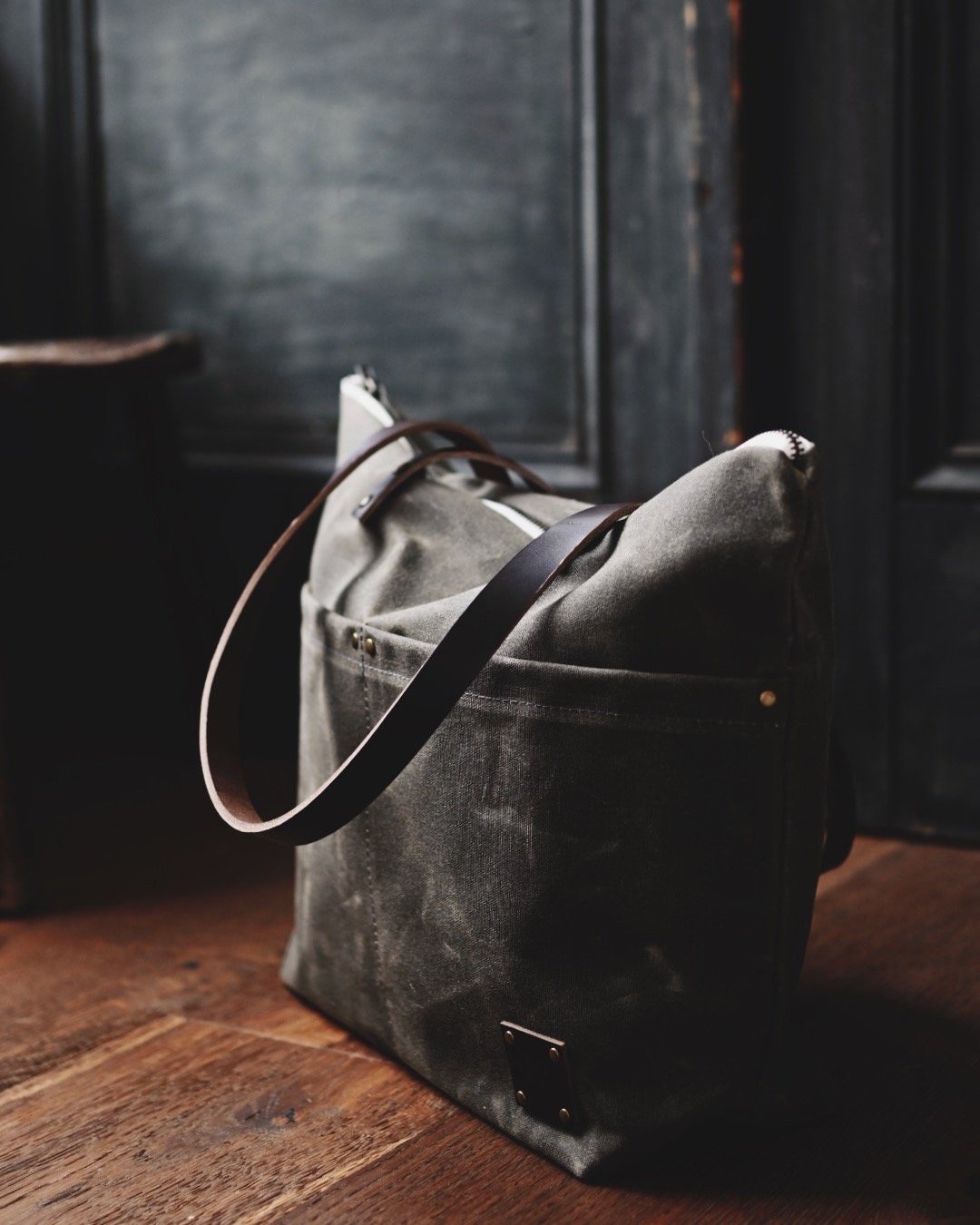 Red House VT | The Medium Zip Tote